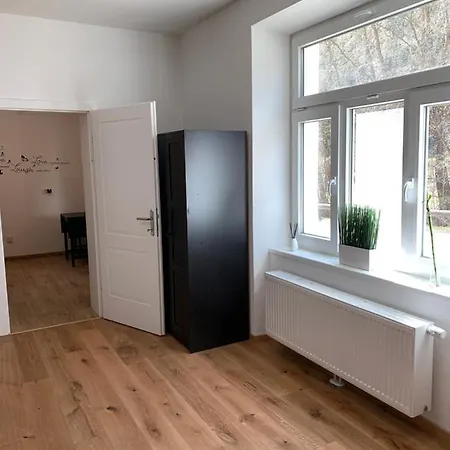 The Oaks Apartment *